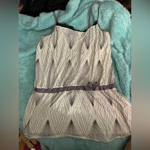 Ann Taylor White and Gray Geometric Blouse